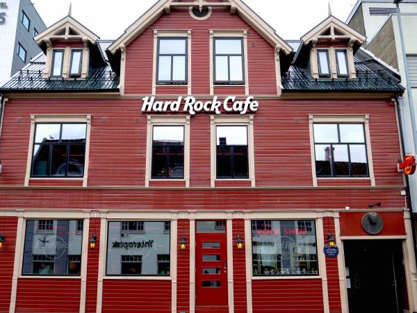 Apotekergården kvadrat   1